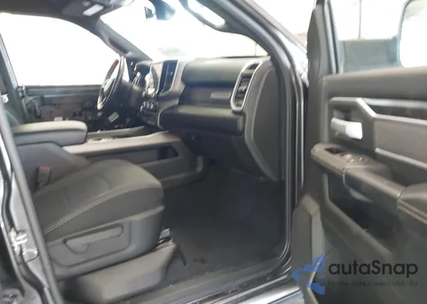 2022 Ram 2500 Big Horn 4X4 6'4 Box z USA, uszkodzony, nr VIN 3C6UR5DJ8NG263368